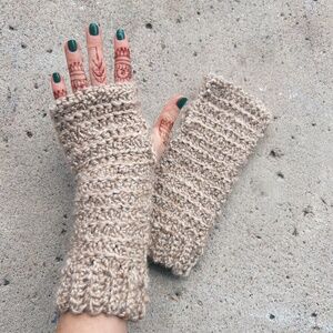 Handmade Crochet Ivory Fingerless Gloves